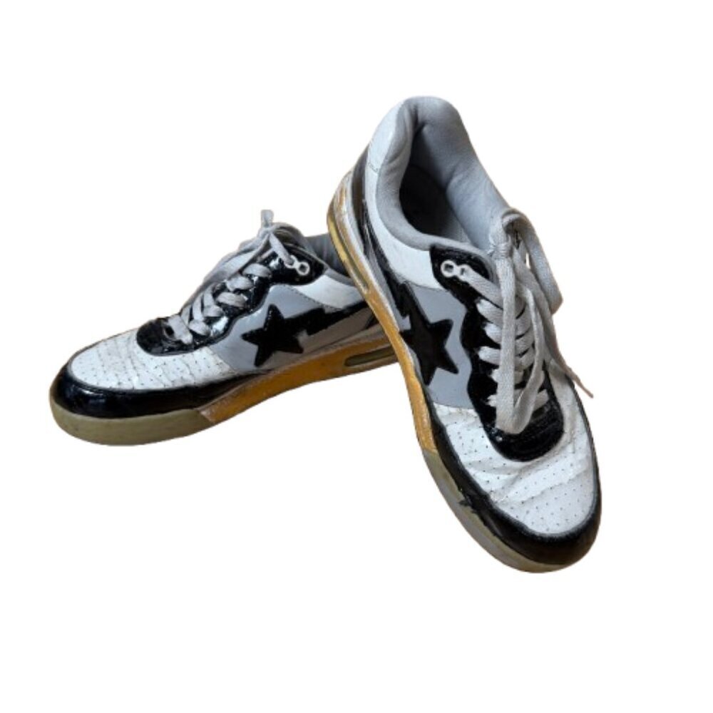 BAPE Black & White Star Sneakers Size Men's 5.5/ Women's 7.5